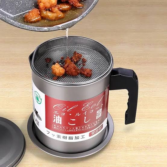 "Premium Grease Strainer Pot - High-Quality Oil Filter and Storage Solution for Efficient Kitchen Grease Management | Durable design for easy filtering and storage."